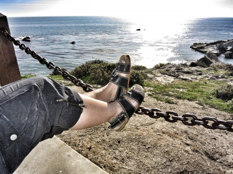 Everyday Fluevogs | April 25, 2012