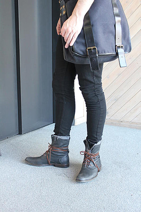 Everyday Fluevogs | May 3, 2011