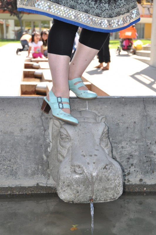 Everyday Fluevogs | August 7, 2012