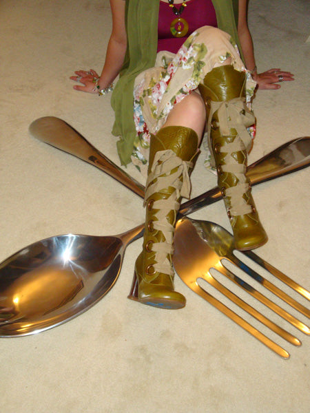 Everyday Fluevogs | October 1, 2010