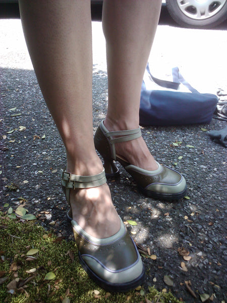 Everyday Fluevogs | November 14, 2010