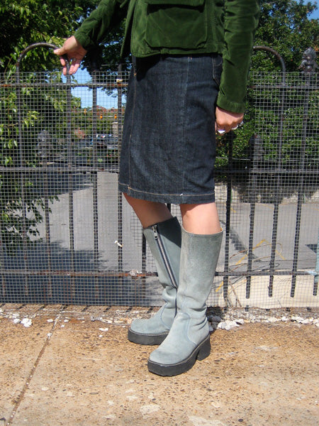 Everyday Fluevogs | November 25, 2010