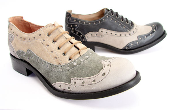Spring '11 Sneak Preview: Adrian Amanda