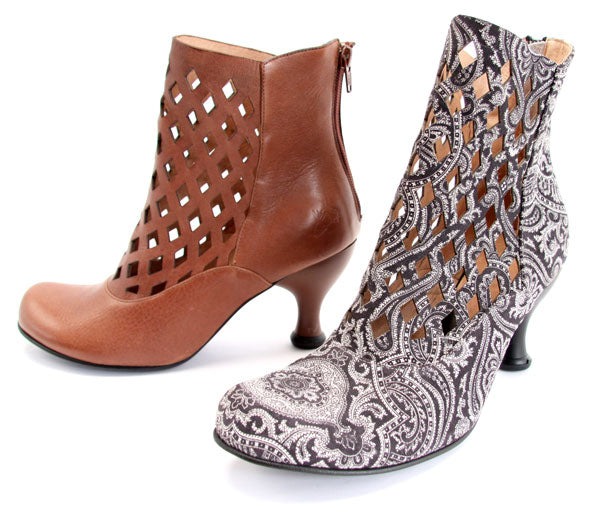 Spring '11 Sneak Preview: Bellevue DeVere