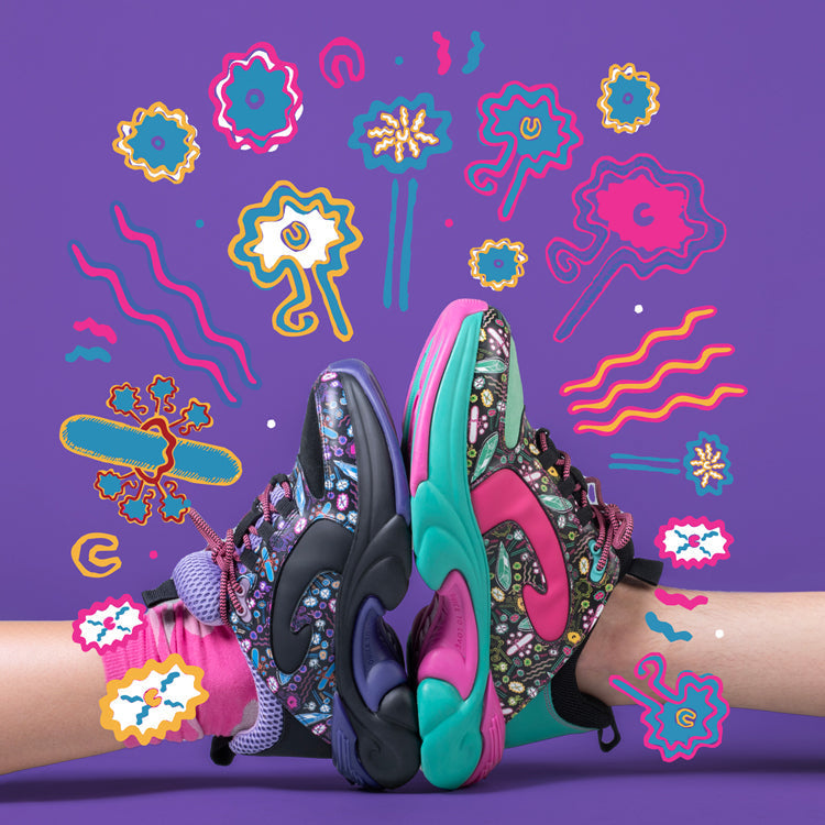 Collection capsule automne/hiver 2023 de Fluevog x Zandra Rhodes