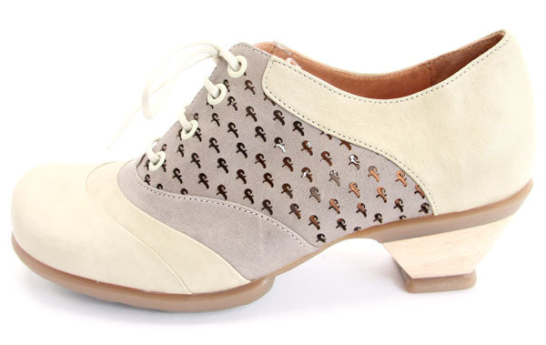 Spring '11 Sneak Preview: Hope Promise