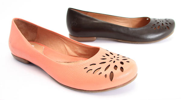 Spring '11 Sneak Preview: Integrity Danielle