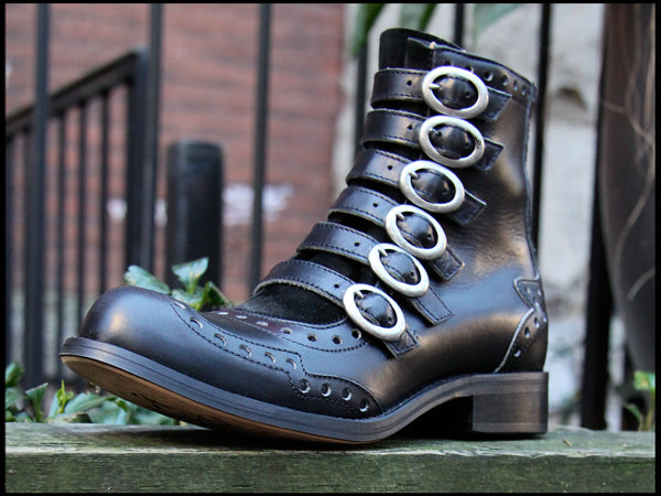 Fall 10 | Alli Boot