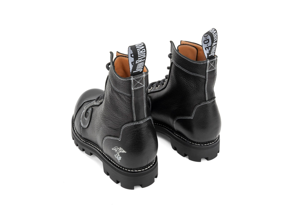 Derby Swirl (6 Eye) - Black