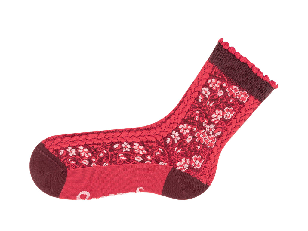 Mavis - Red