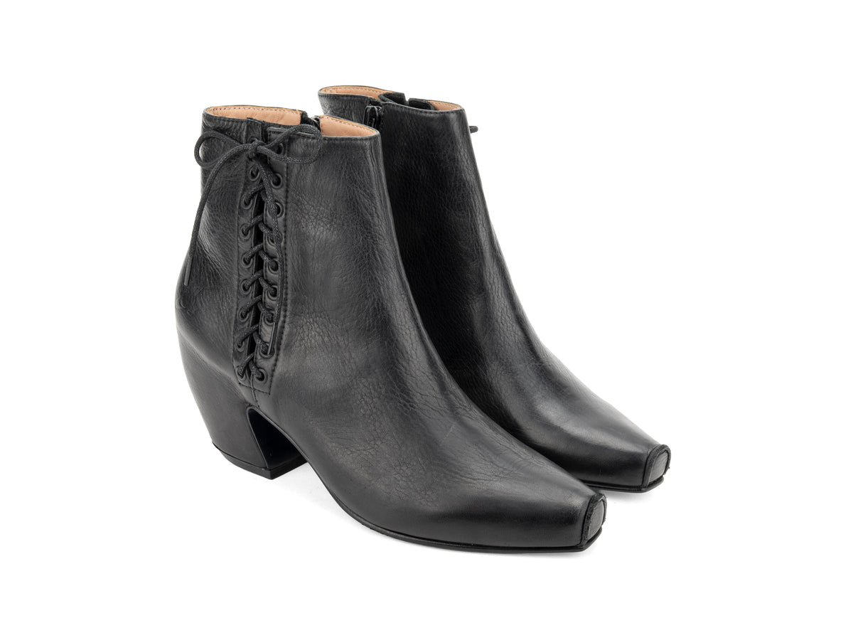 Precision - Black