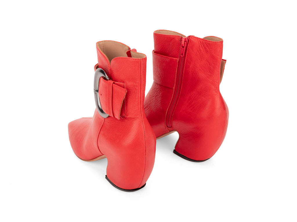 Samara - Red