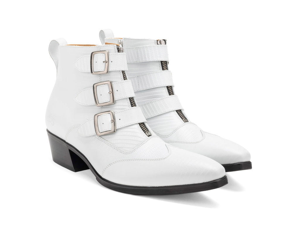 white - Quarter View