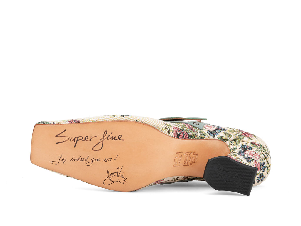 beige - Sole View