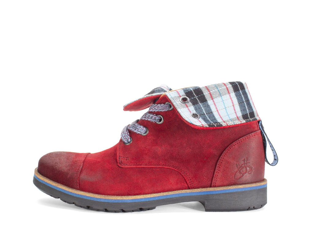 red - Profile Outside Plaid Collar