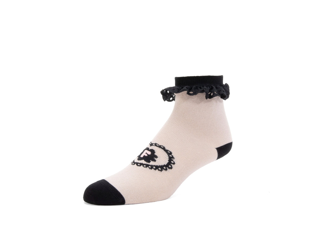 beige_black - Quarter View
