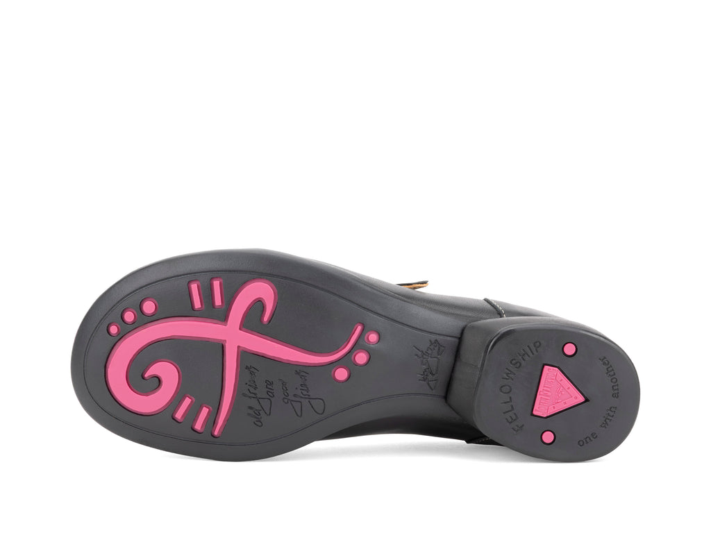 black - Sole View