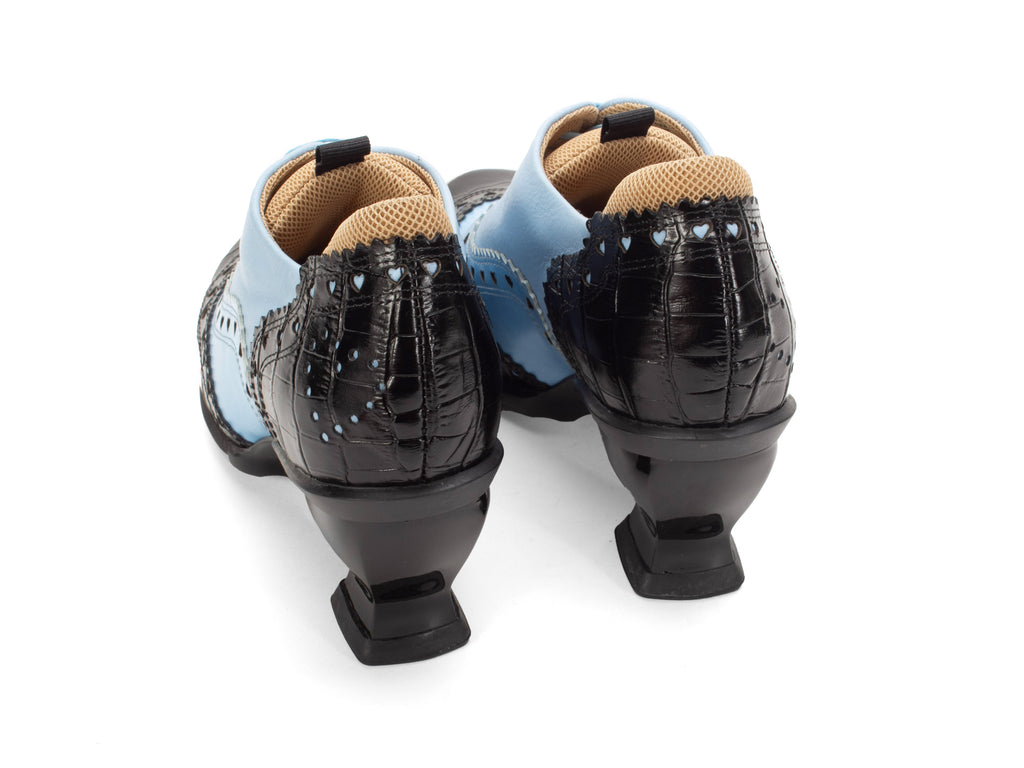 blue_black - Back