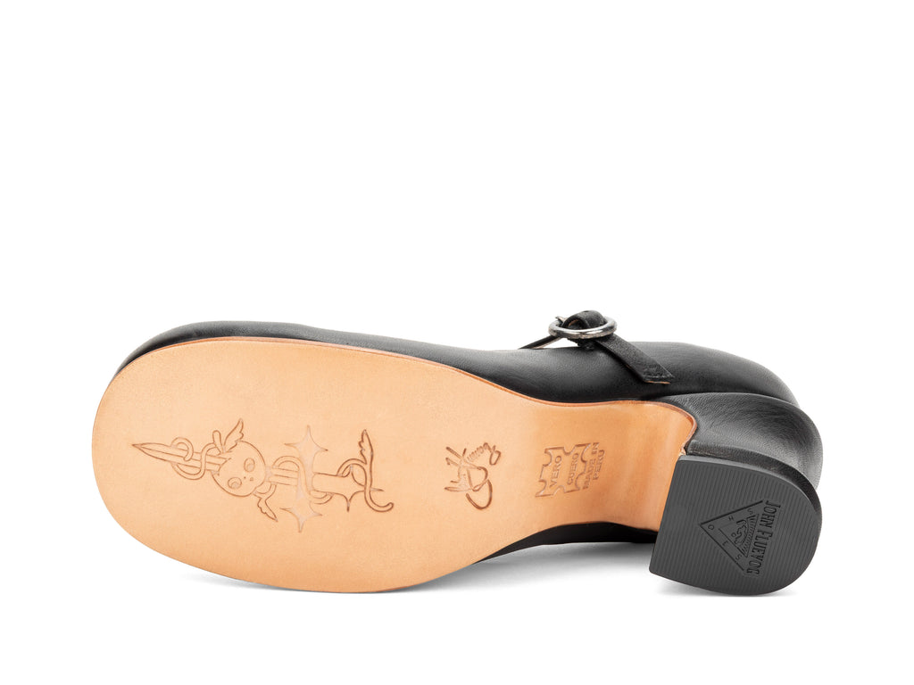 black - Sole View