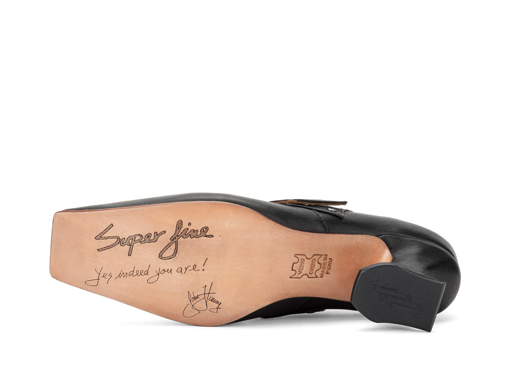 black - Sole View