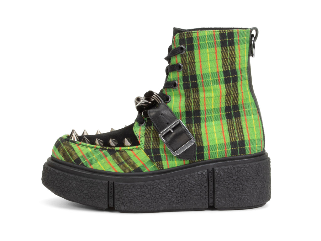 green_plaid - Outside