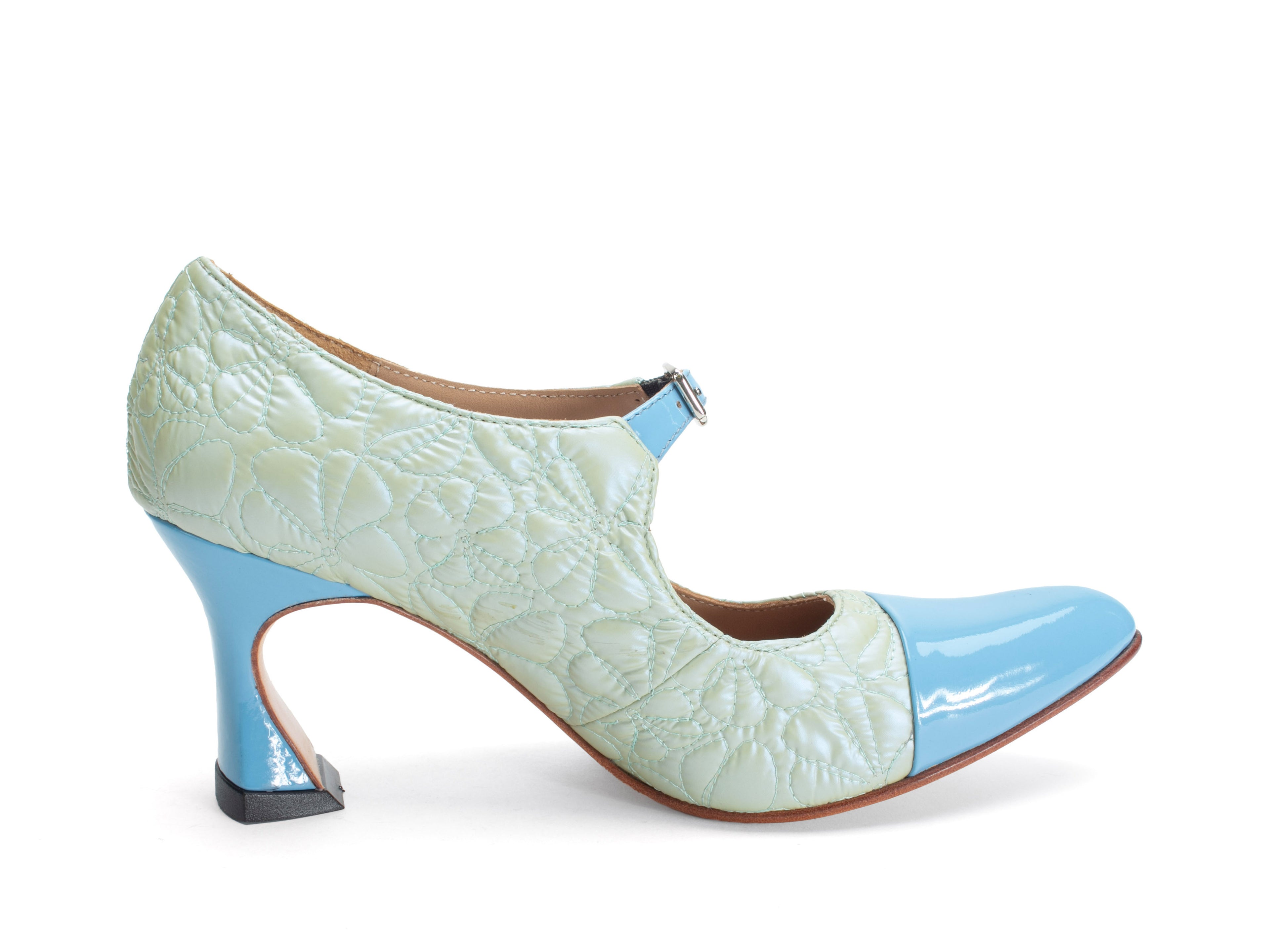 light_green_blue - Inside