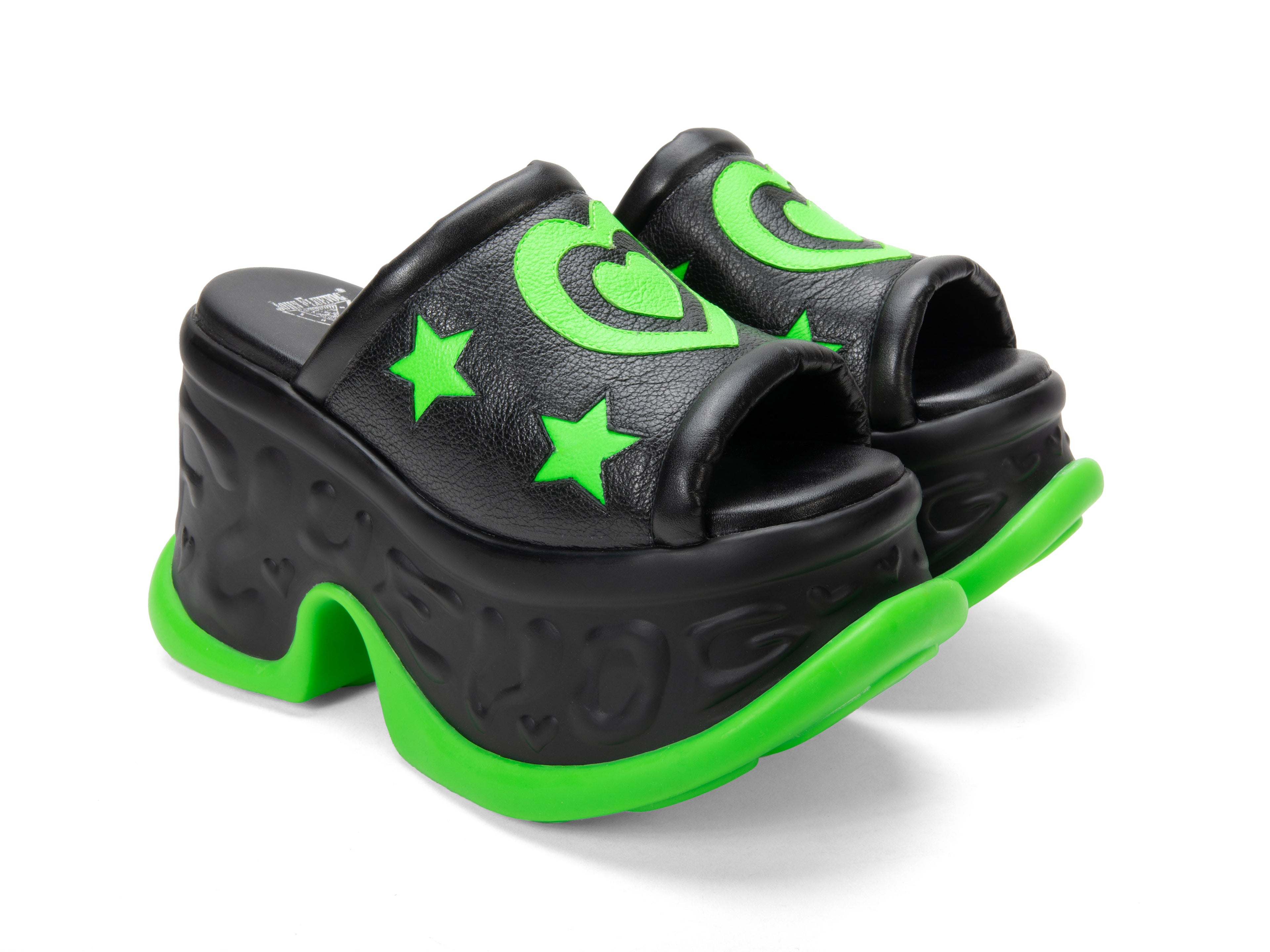 black_green - Quarter View