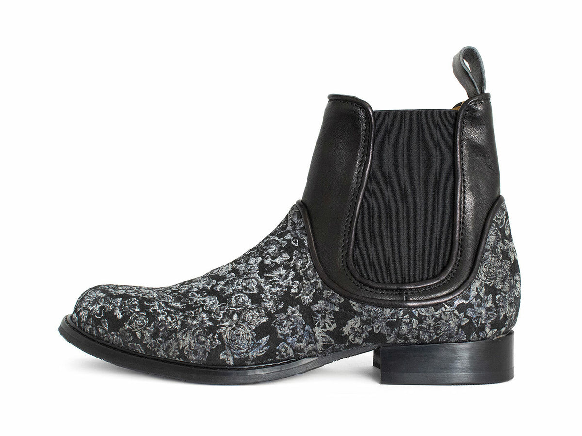 black_floral - Profile outside