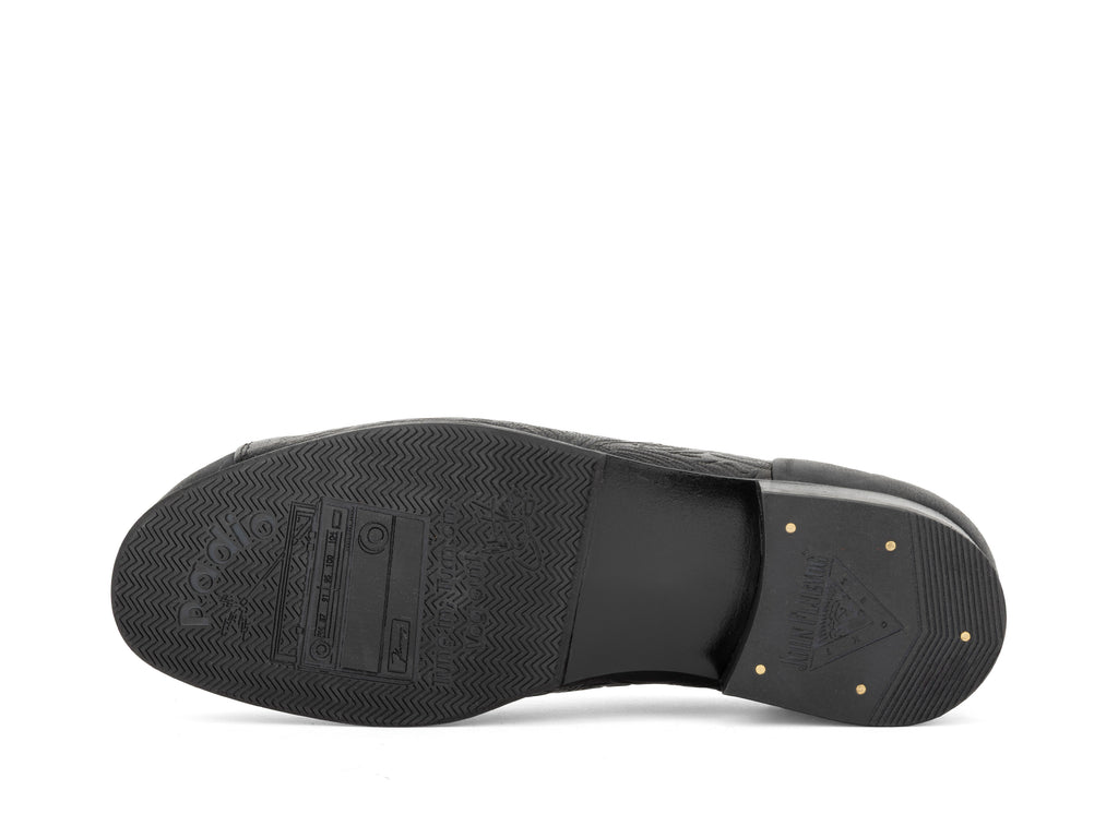 black - Sole View