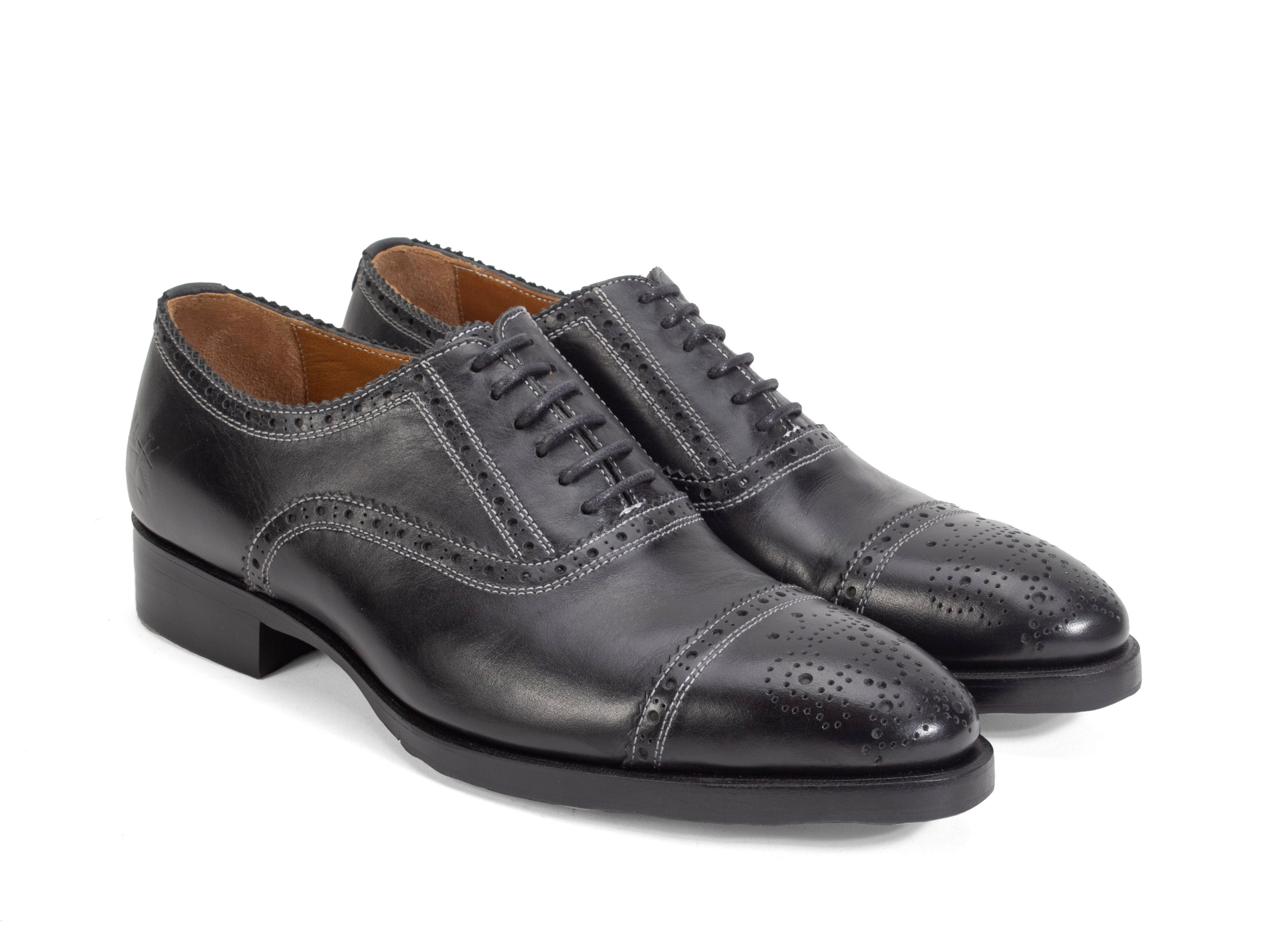 black_with_white_stitching - Front