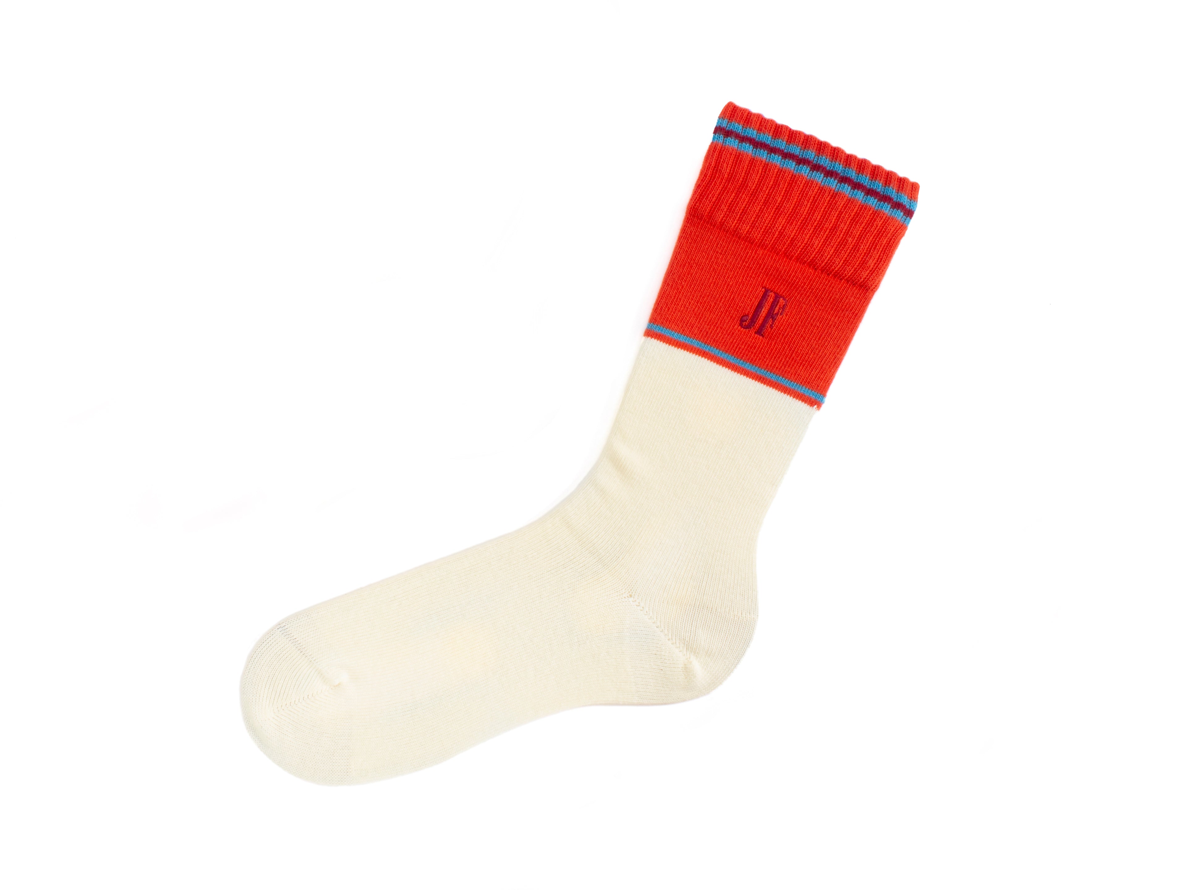cream_red - Left Foot