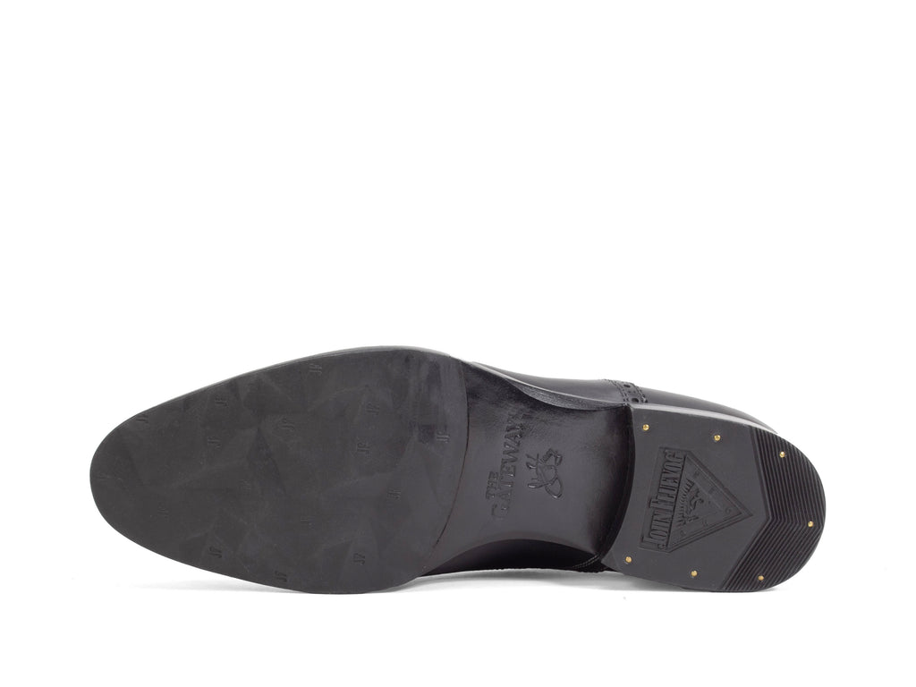 black_with_black_stitching - Sole
