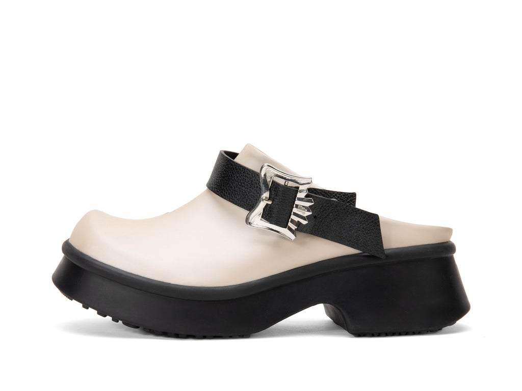 beige - Profile Outside Strap Forwards