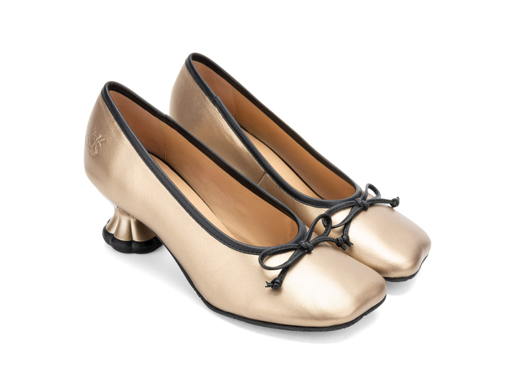 beige,yellow - Quarter View