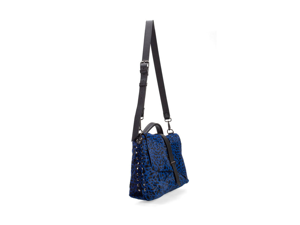blue_cheetah - Side