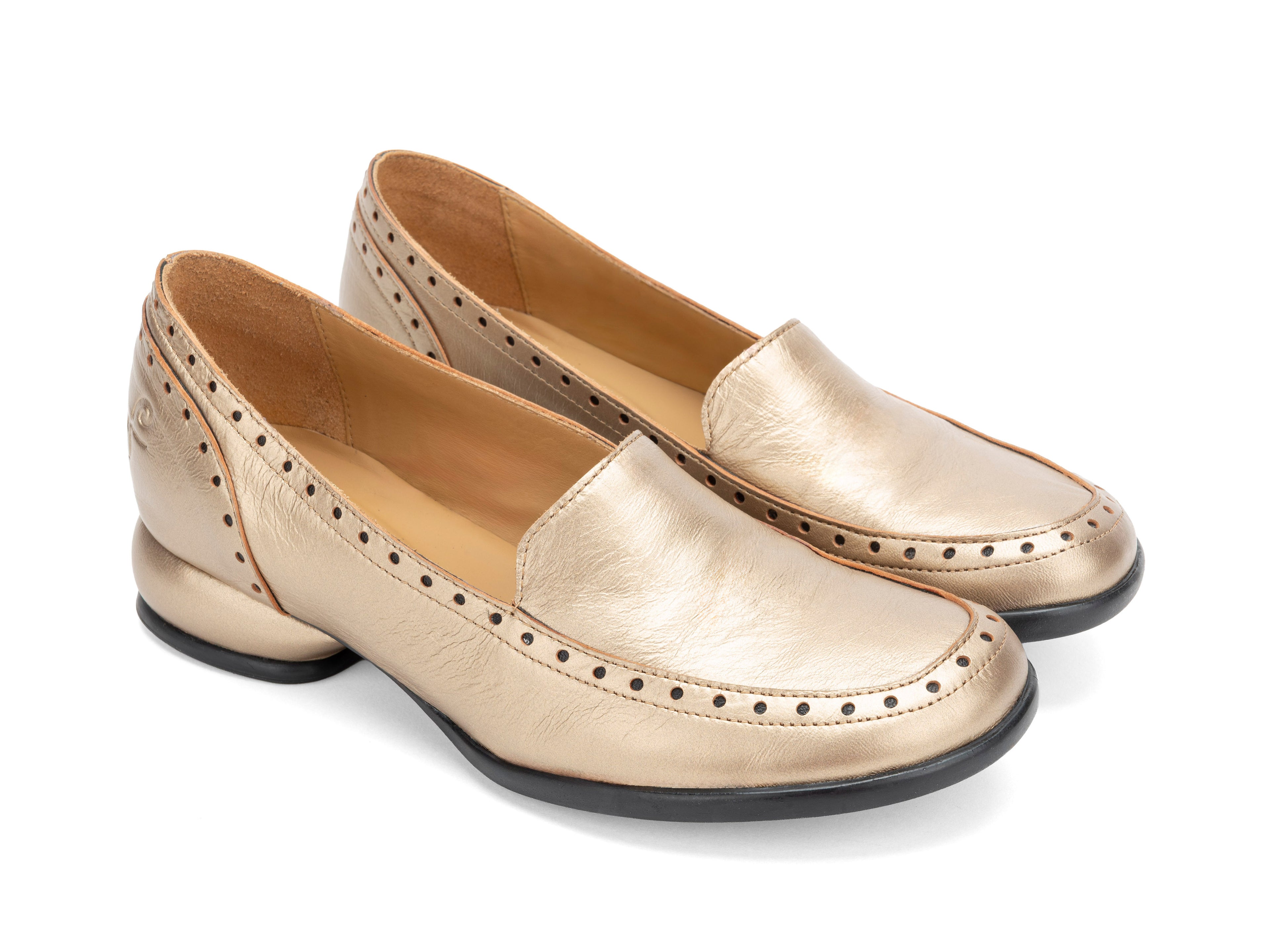 beige - Quarter View