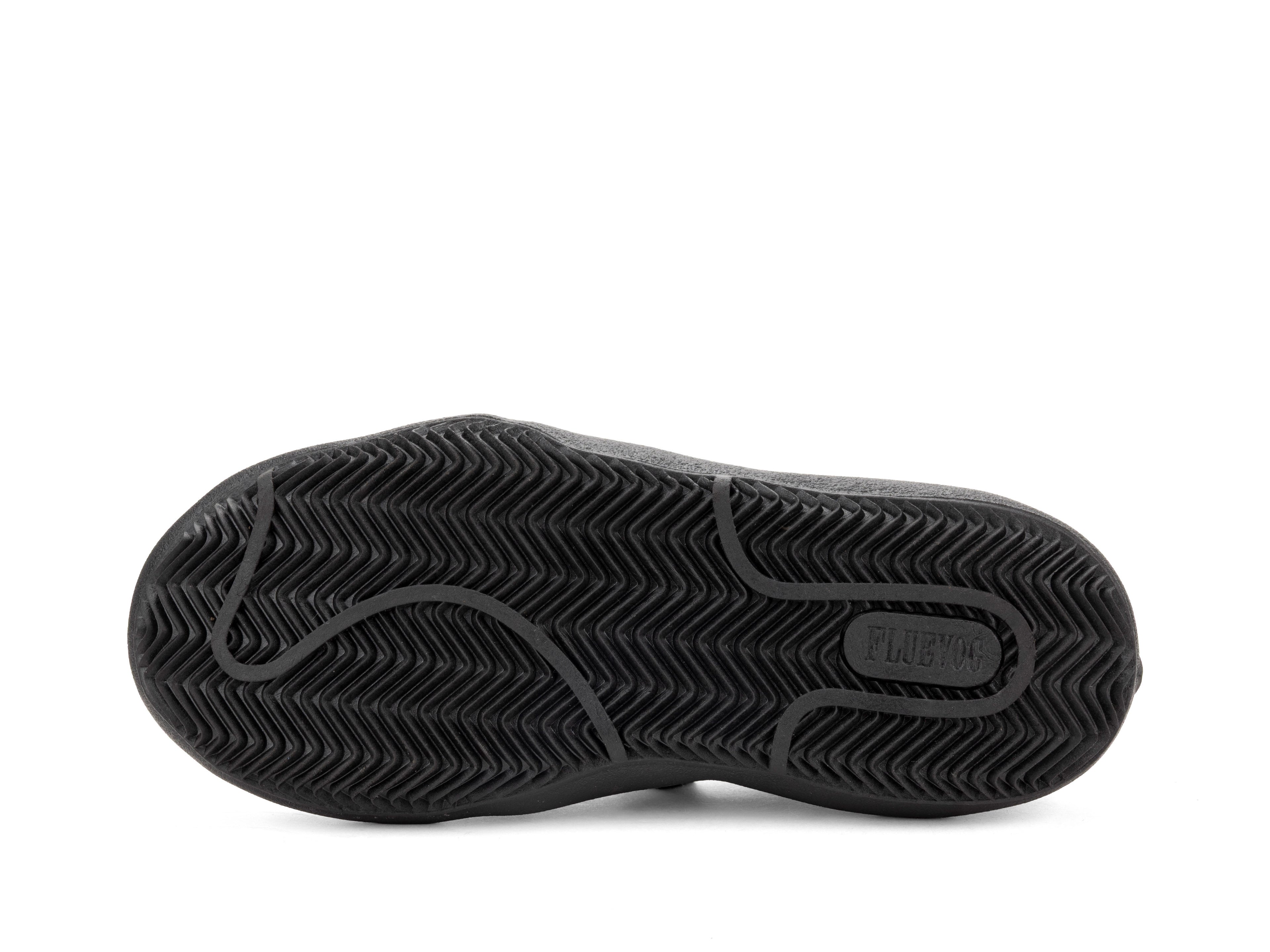 black - Sole View
