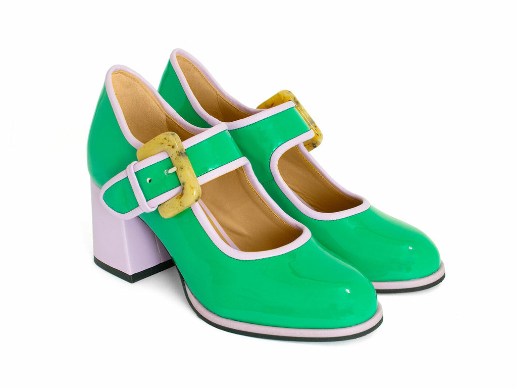 green_purple - Quarter view