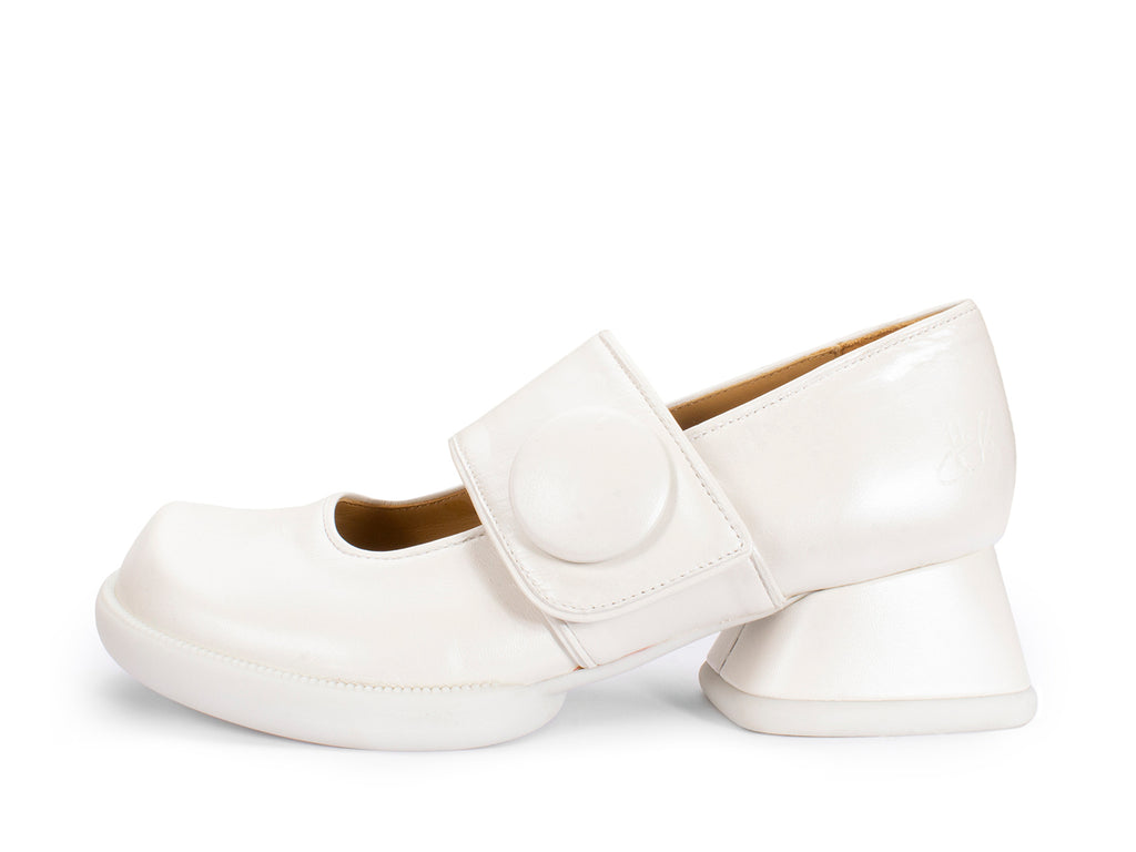 off-white - Profile outside