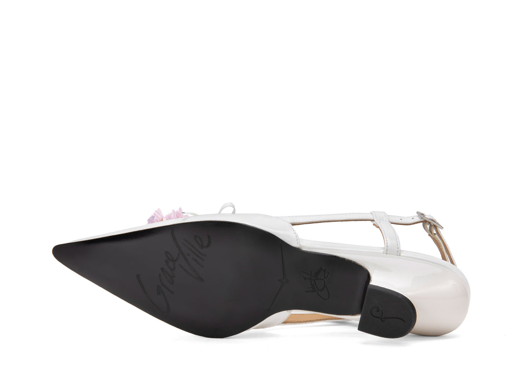 white - Sole