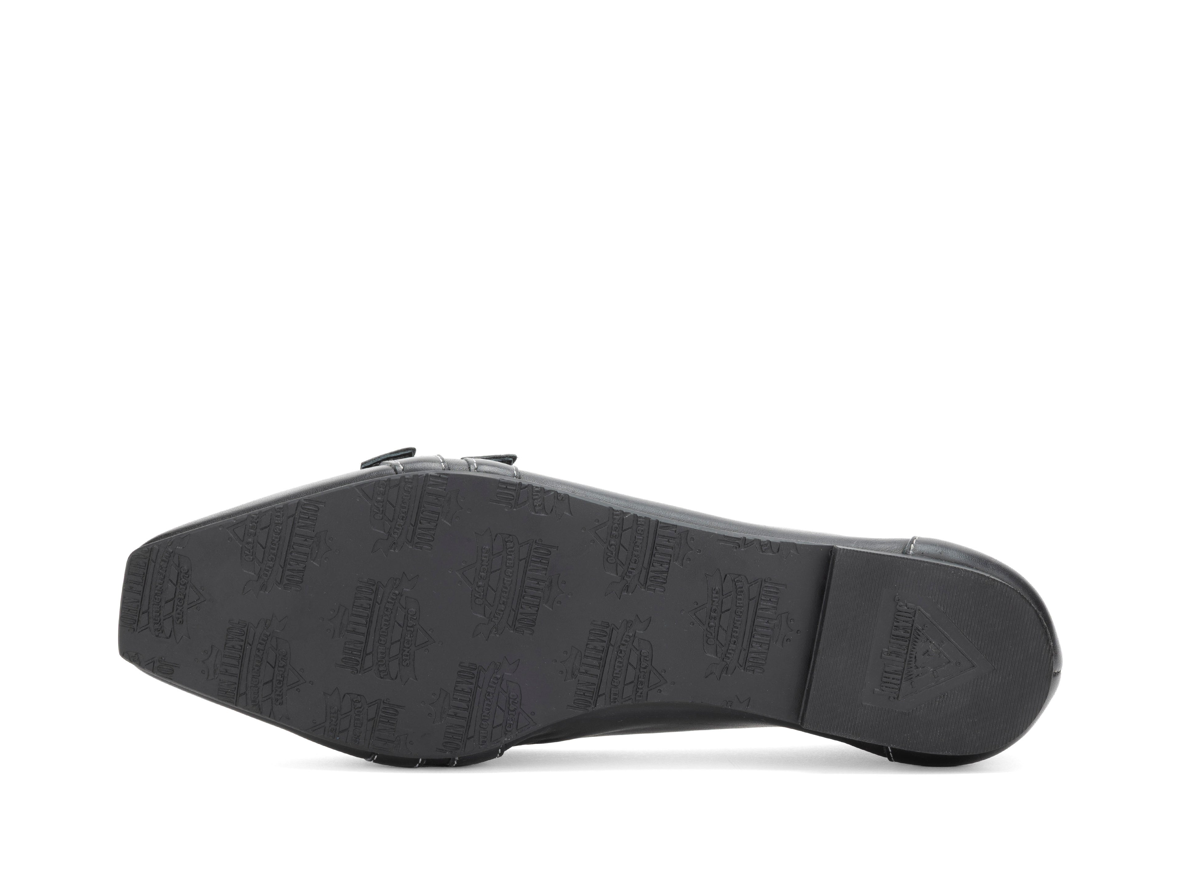 black - Sole View