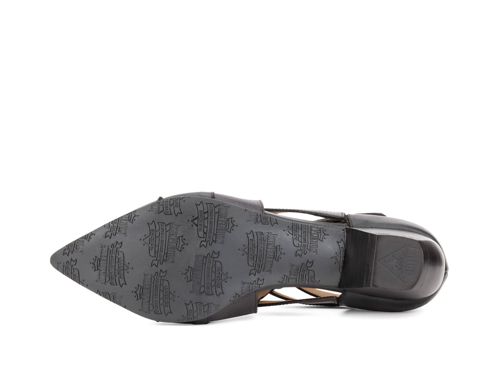 black - Sole View