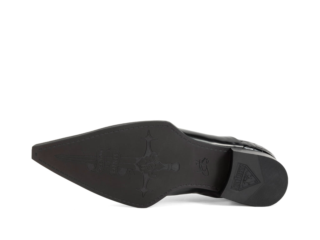 black_teal_brush_off - Sole View