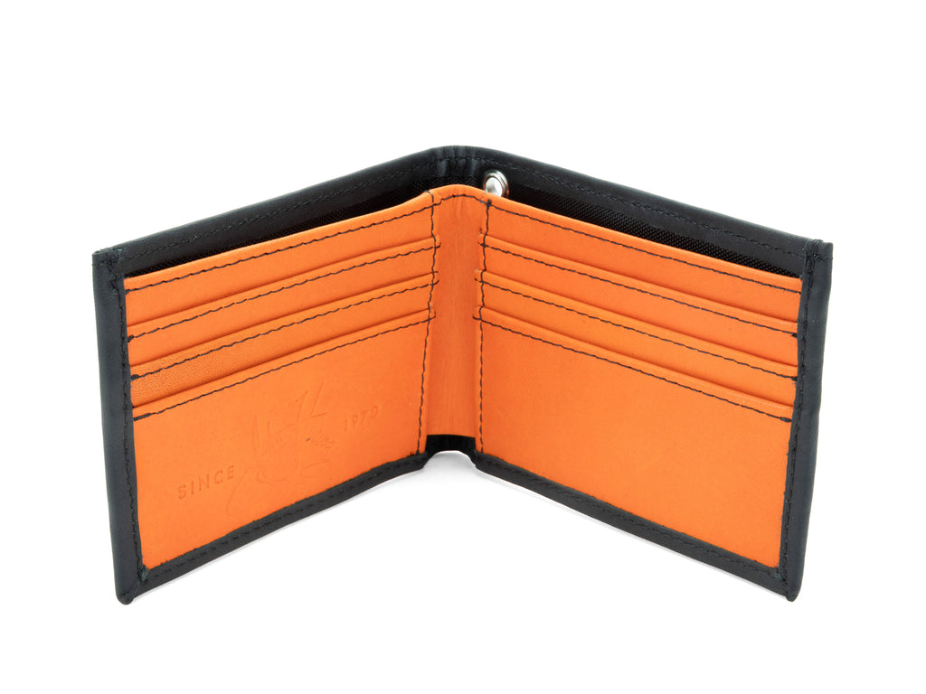 black_orange - Inside View