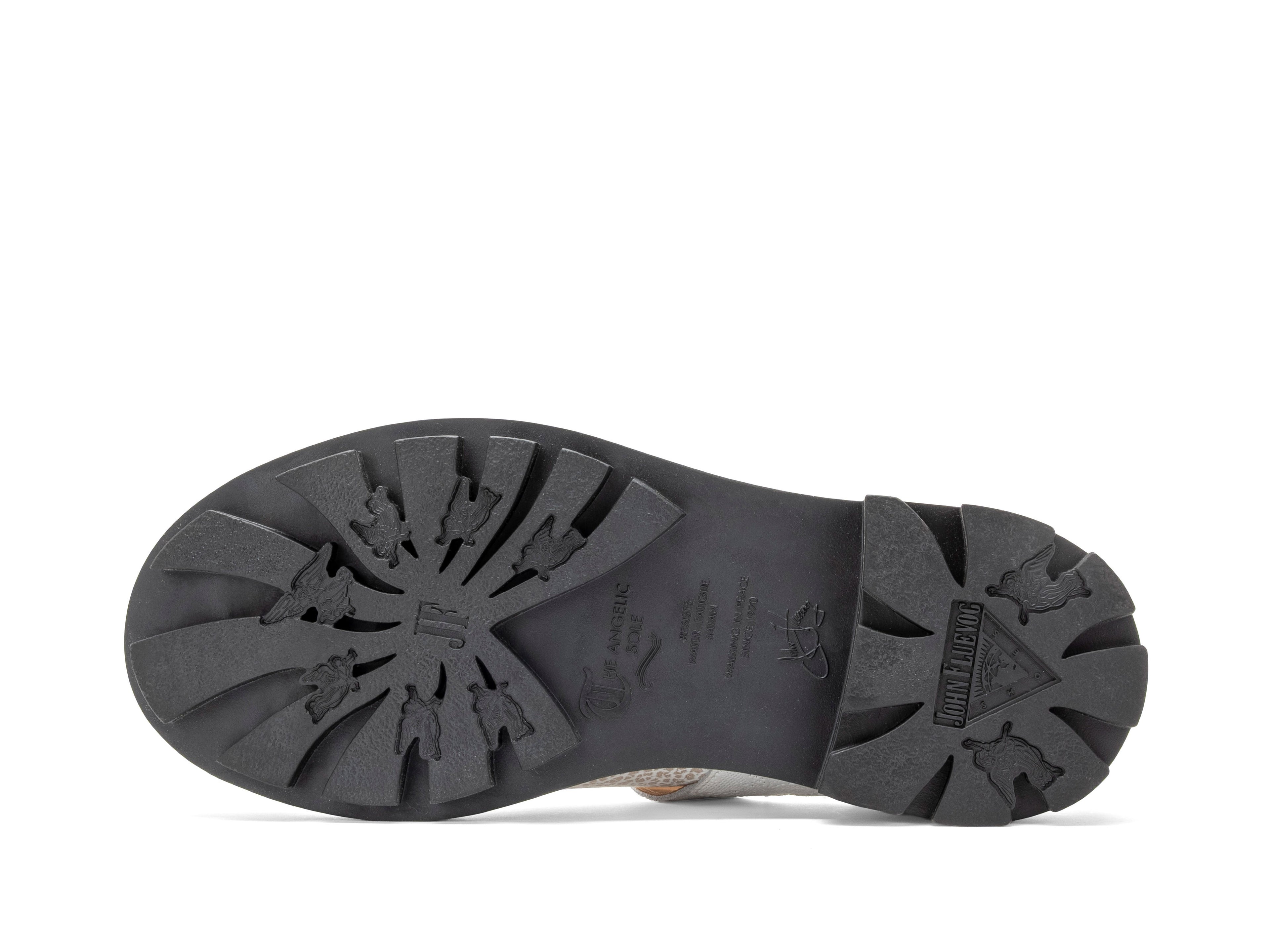 white - Sole View