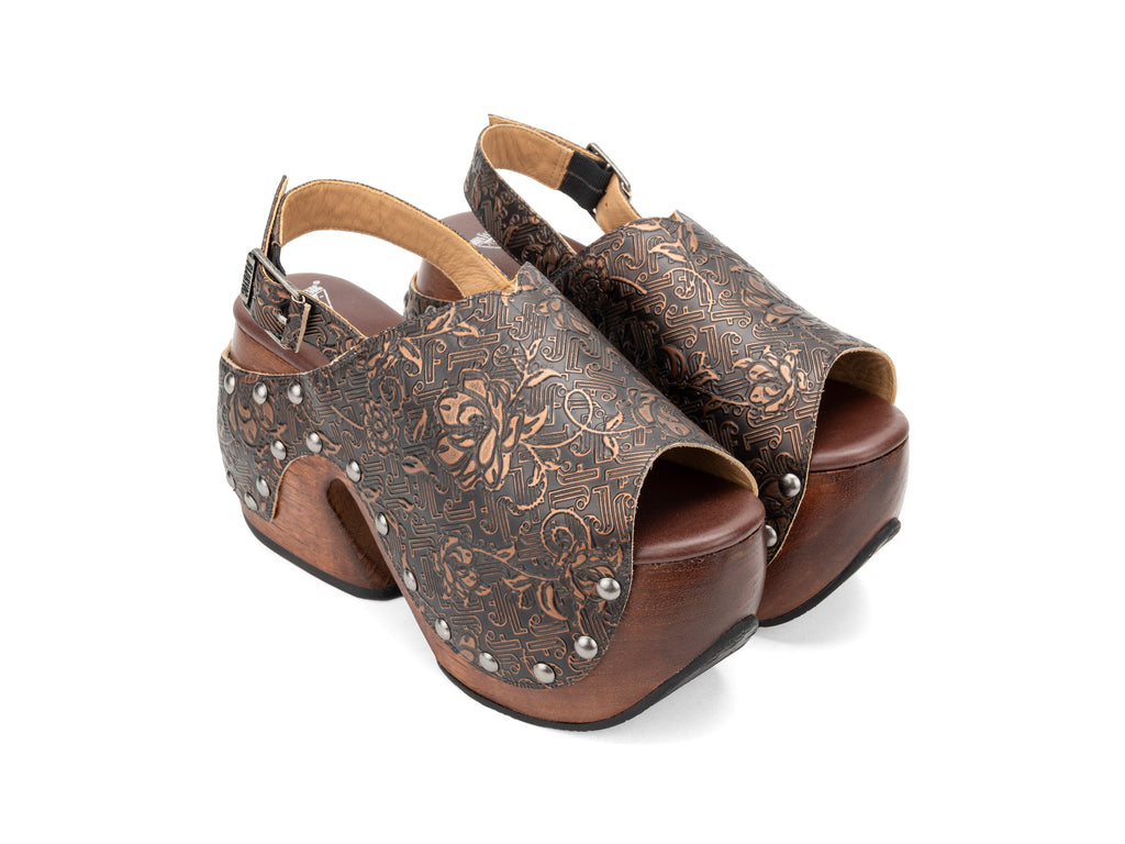 copper_emboss - Quarter View