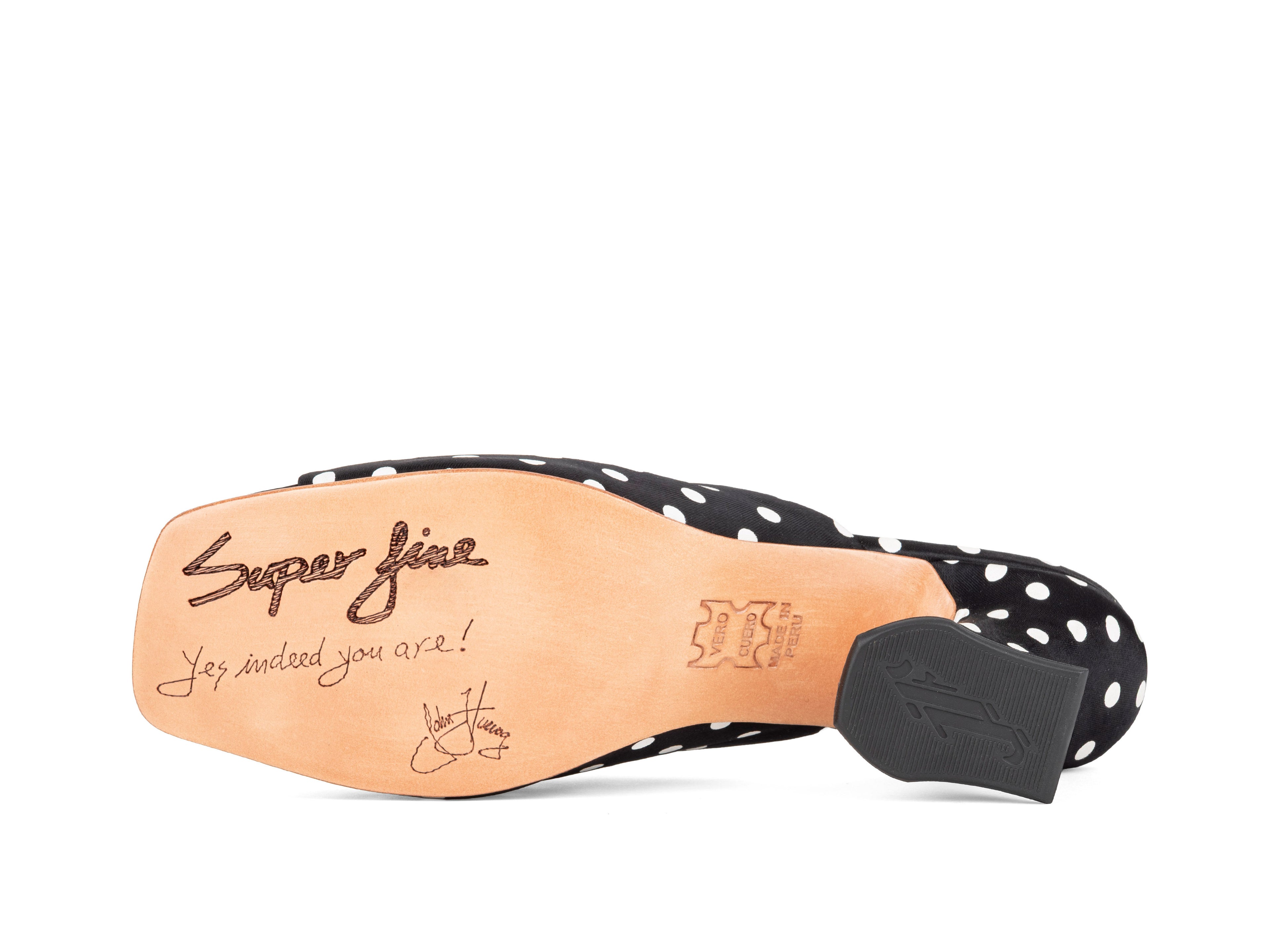 black - Sole View
