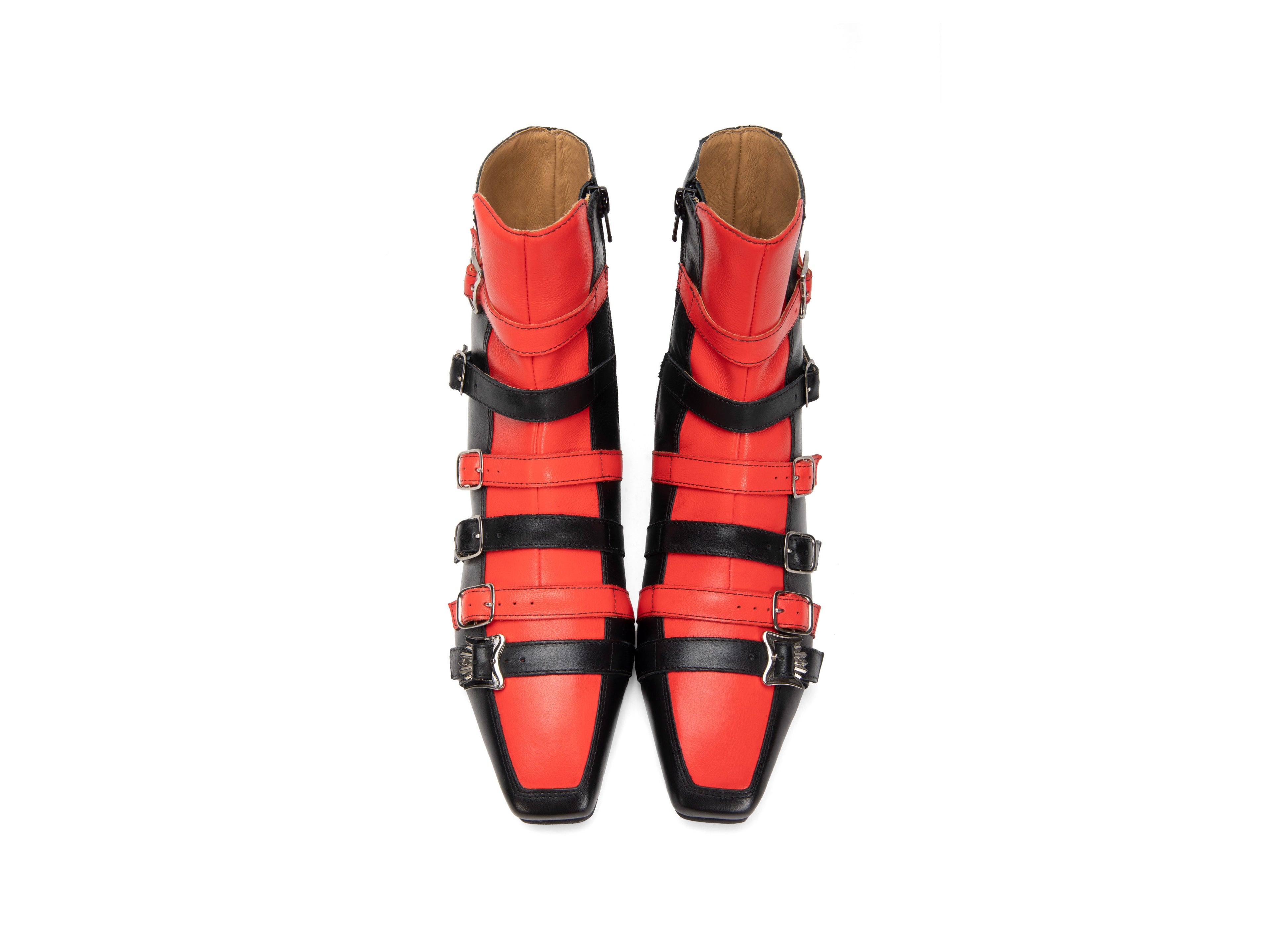 black_red - Top View