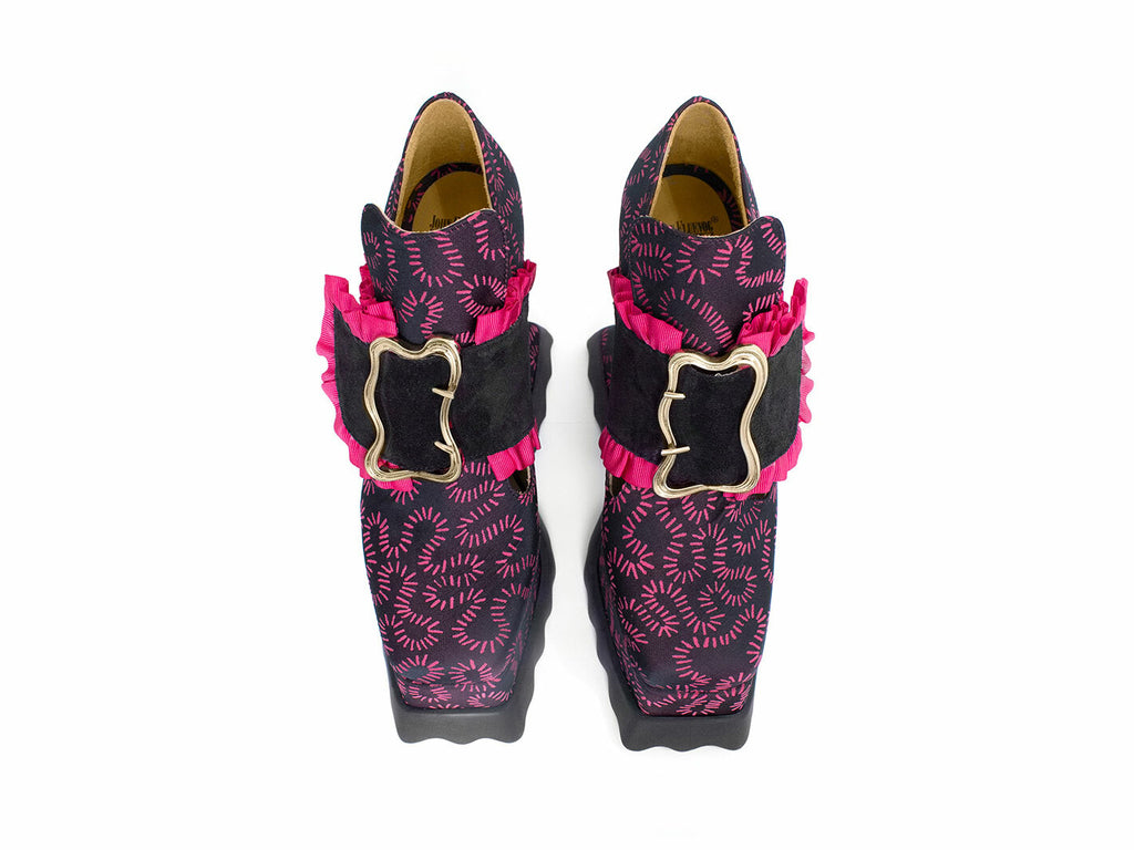 black_pink_dash - Front