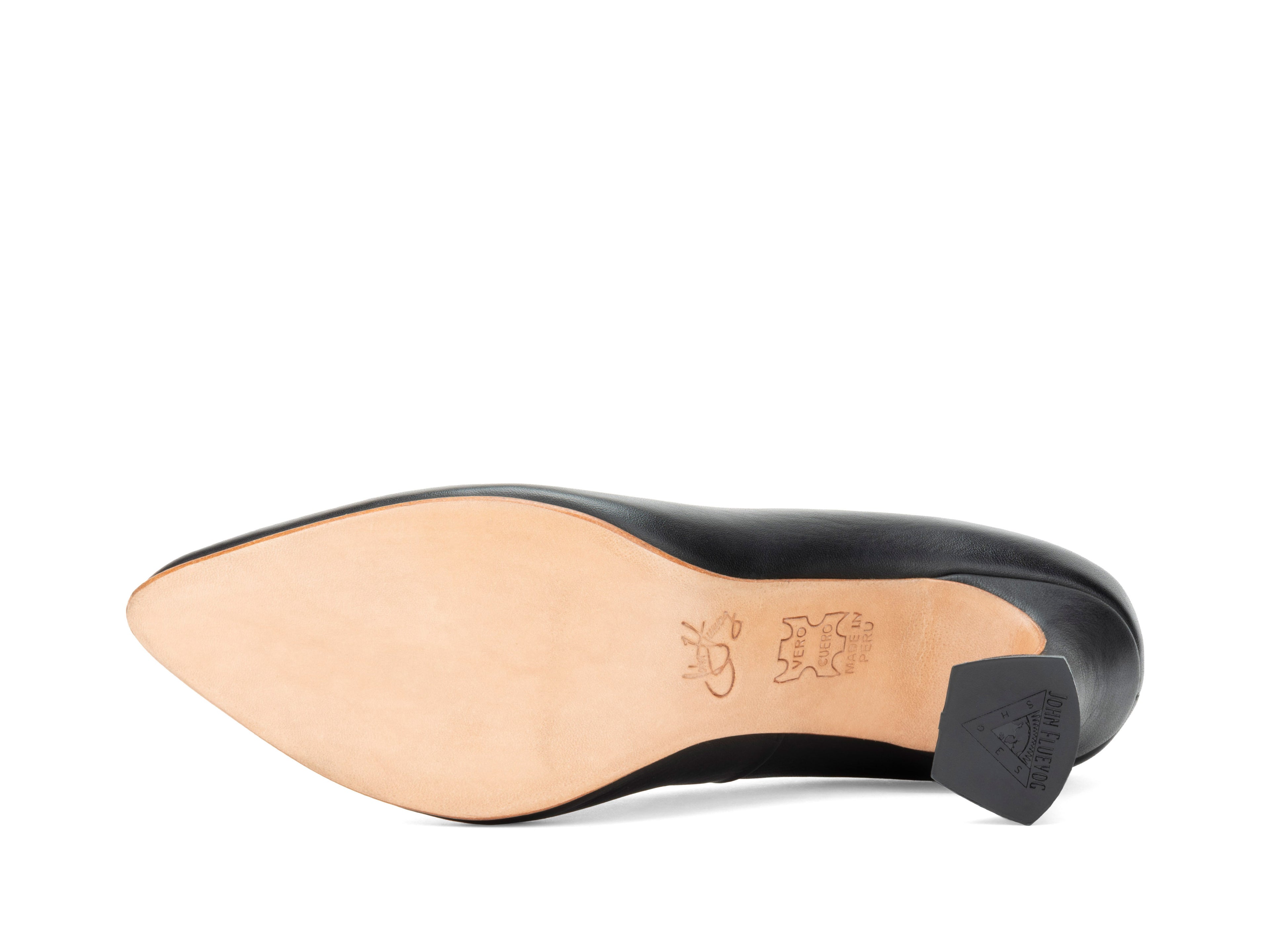 soft_black - Sole View